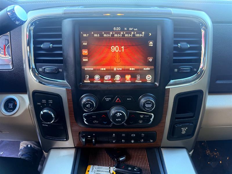 2014 Ram 2500 Laramie photo 29