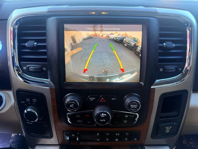 2014 Ram 2500 Laramie photo 32