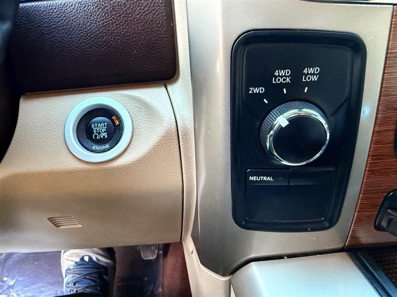 2014 Ram 2500 Laramie photo 34
