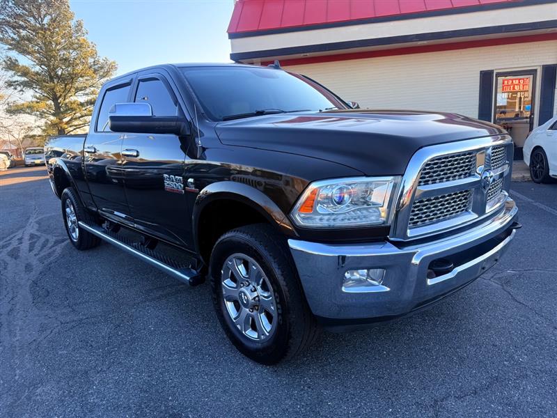 2014 Ram 2500 Laramie photo 5