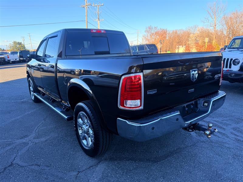 2014 Ram 2500 Laramie photo 9