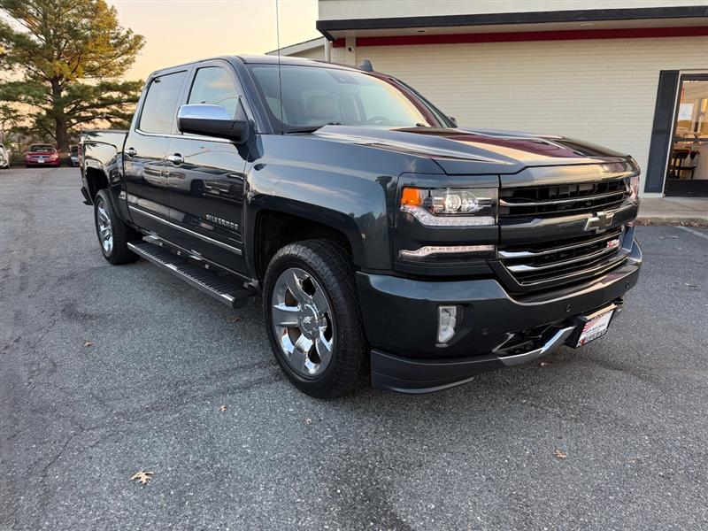 2017 Chevrolet Silverado 1500 LTZ photo 3