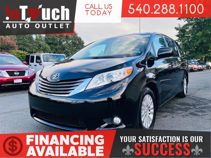 2011 TOYOTA SIENNA XLE 8 PASSENGER w/ENTERTAINMENT PACKAGE & SUNROOF