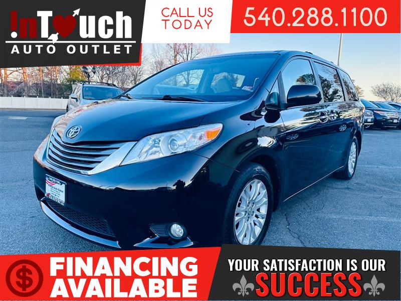 2011 TOYOTA SIENNA XLE LIMITED 8 PASSENGERS w/PREMIUM PACKAGE DVDs & NAVIGATION SYSTEM