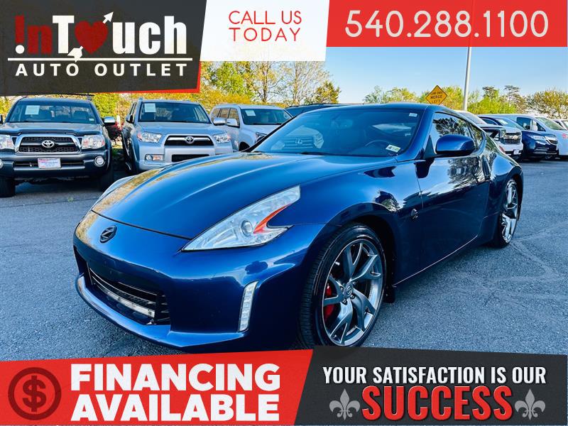 2013 NISSAN 370Z TOURING COUPE w/NAVIGATION SYSTEM & SPORT PACKAGE