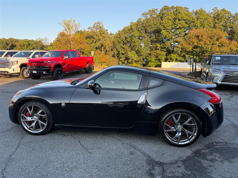 2013 Nissan 370Z Sport photo 8