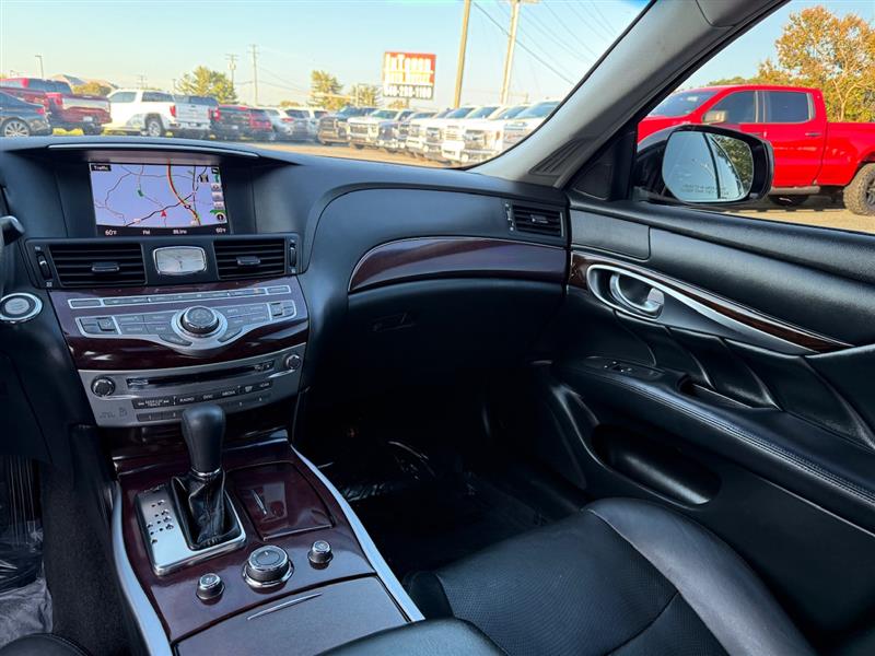 2019 Infiniti Q70 3.7 Luxe photo 25