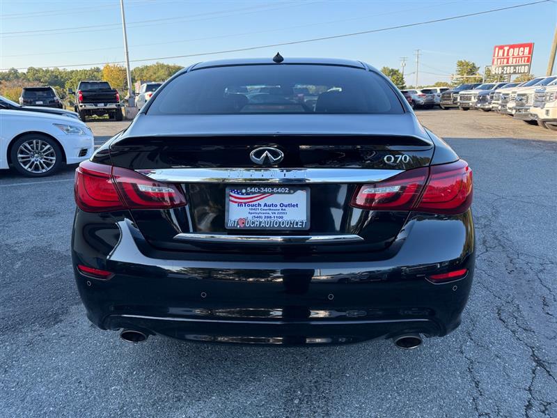 2019 Infiniti Q70 3.7 Luxe photo 8