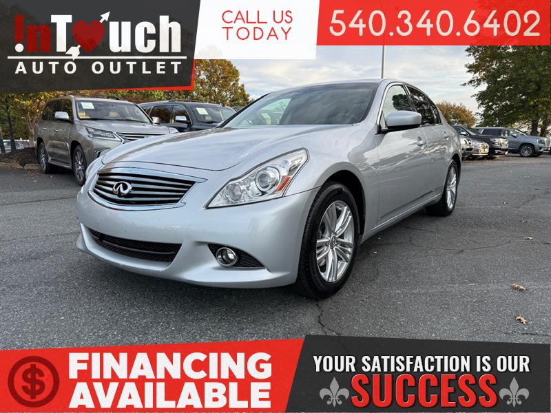 2013 INFINITI G37 SEDAN AWD w/PREMIUM & NAVIGATION PACKAGE