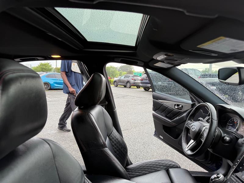 2018 Infiniti Q50 Red Sport 400 photo 17
