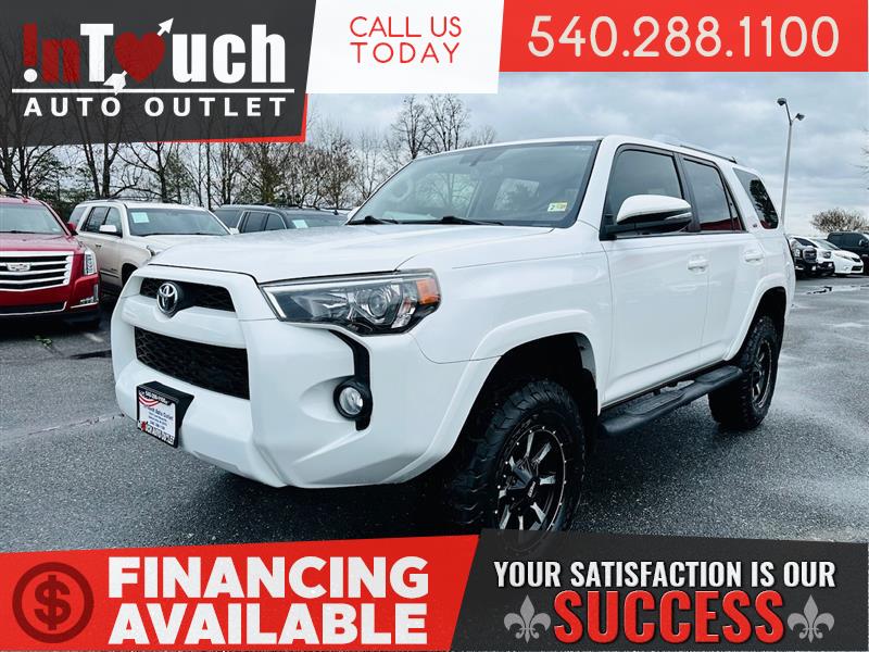 2018 TOYOTA 4RUNNER SR5 PREMIUM 4WD w/NAVIGATION SYSTEM SUNROOF & 3RD ROW SEATING