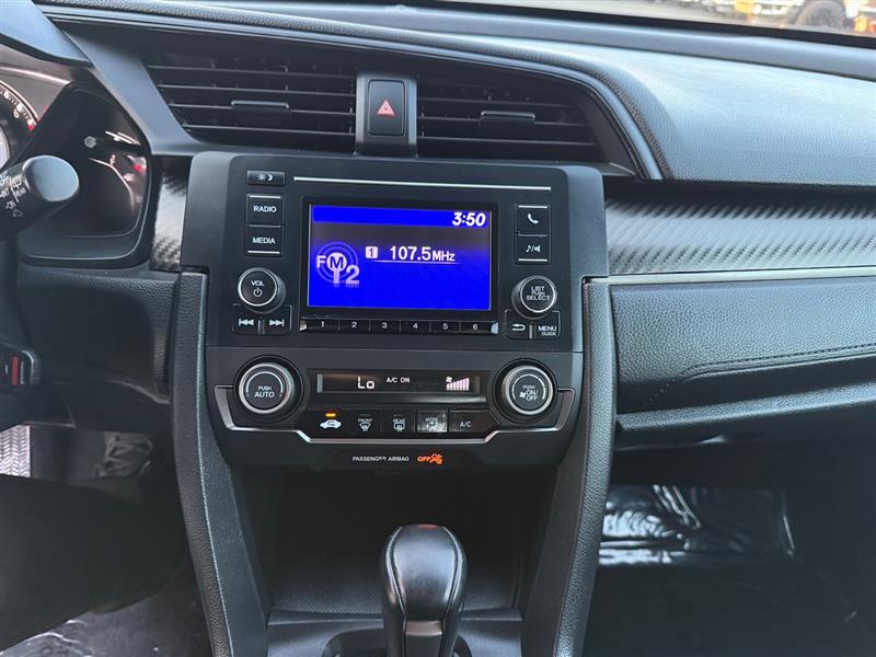 2018 Honda Civic Sport Hatchback photo 32