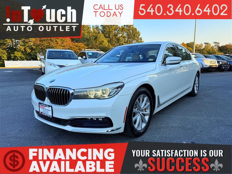 2016 BMW 7 SERIES 740i w/NAVIGATION SYSTEM & PANORAMIC MOONROOF