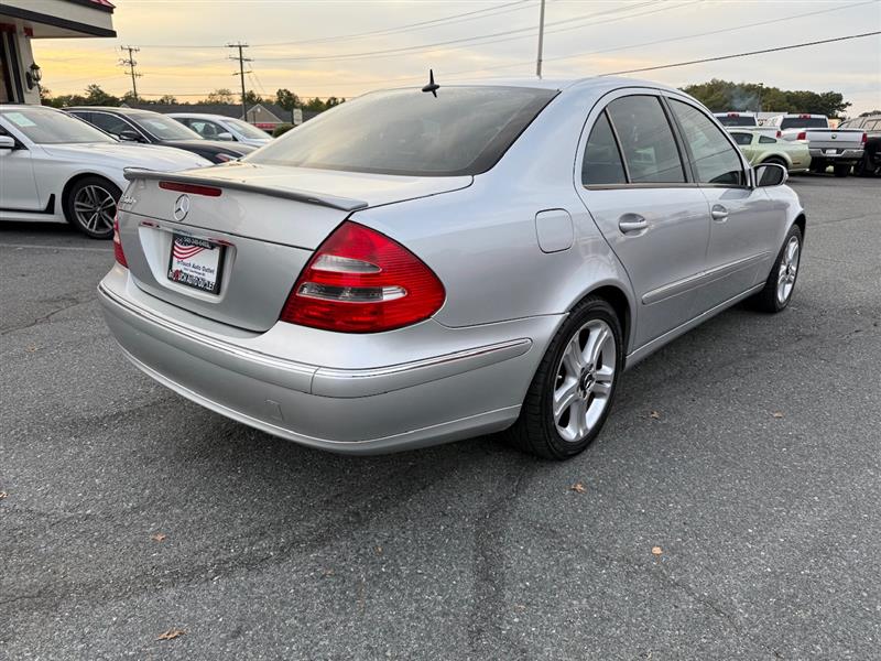 2005 Mercedes Benz E 500 photo 2