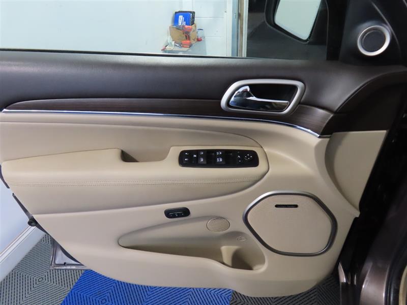 JEEPGRAND CHEROKEE16