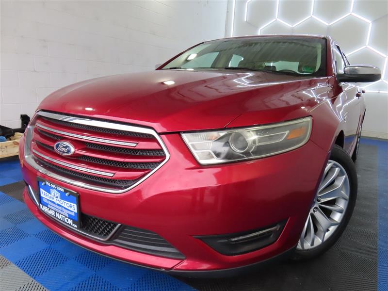 2015 Ford Taurus Limited's photo