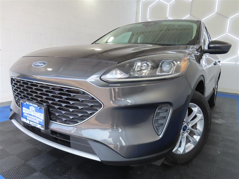 2020 FORD ESCAPE SE