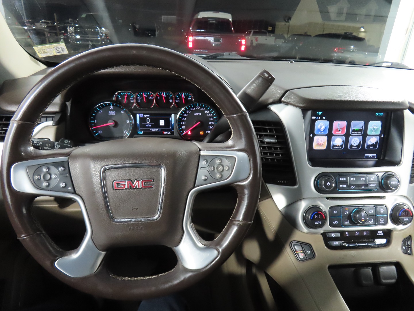 2019 GMC Yukon SLT photo 21