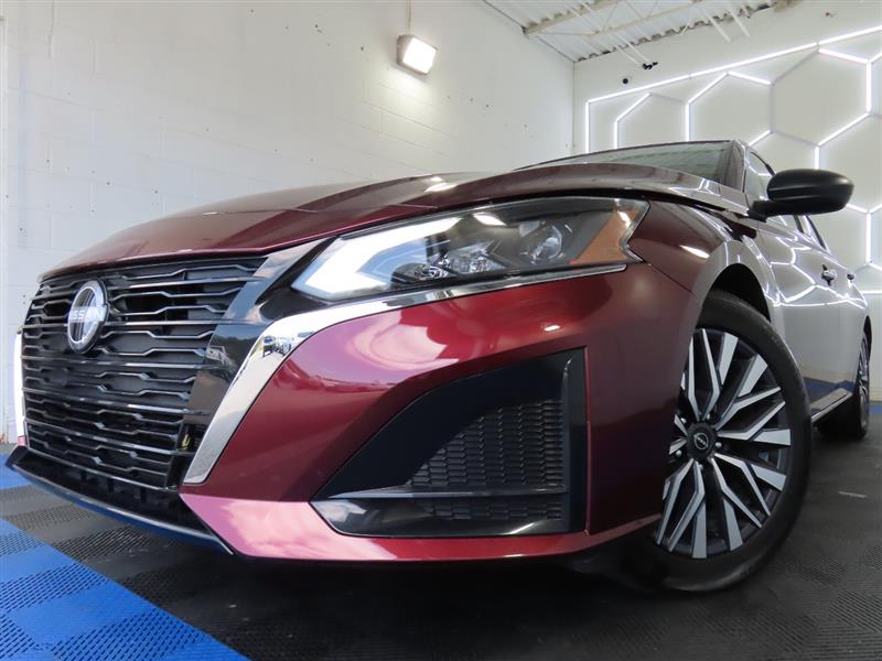2025 NISSAN ALTIMA SV