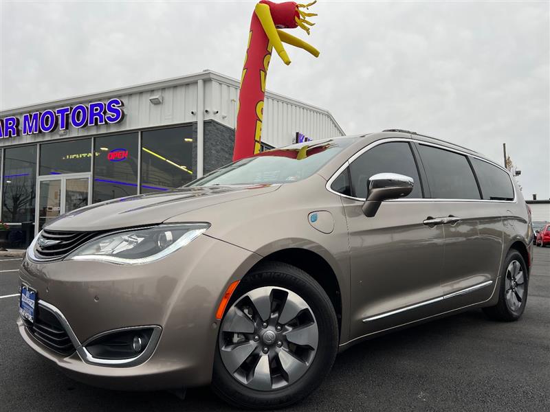 2018 CHRYSLER PACIFICA HYBRID Limited