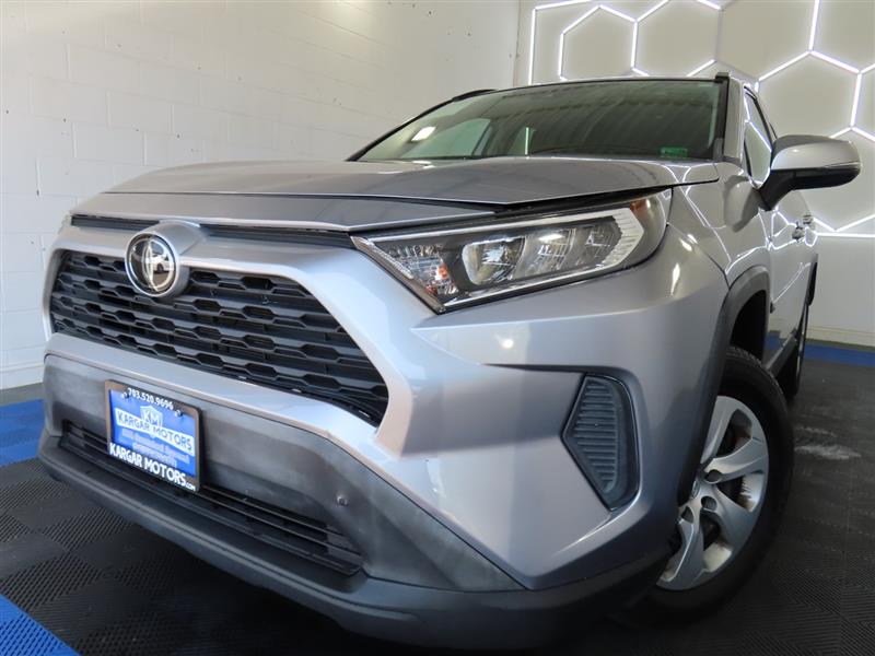 2020 TOYOTA RAV4 LE