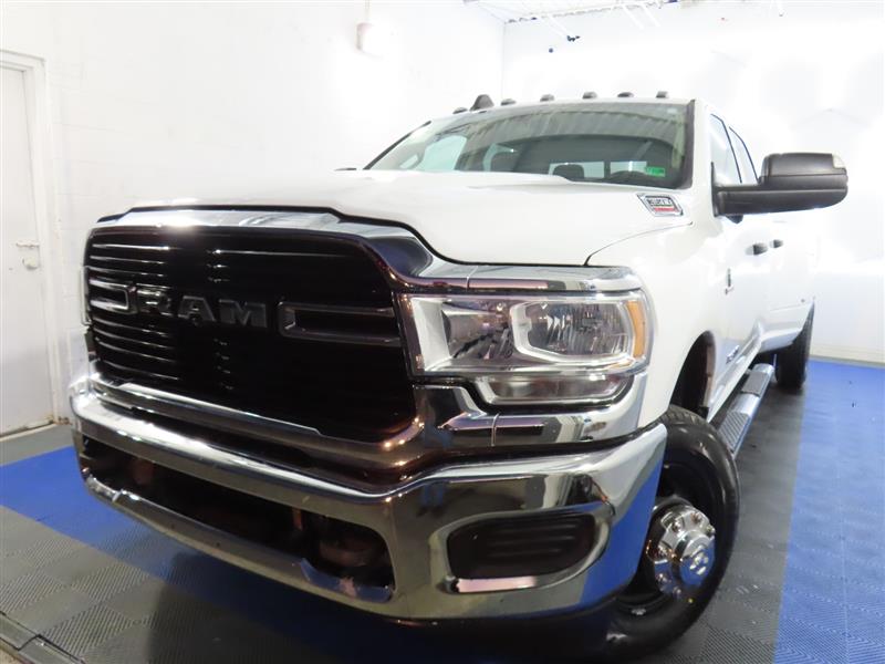 2020 RAM 3500 Tradesman Crew Cab LB DRW 4WD
