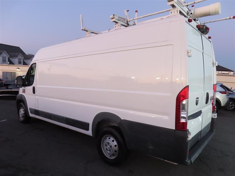 RAMPROMASTER CARGO VAN10