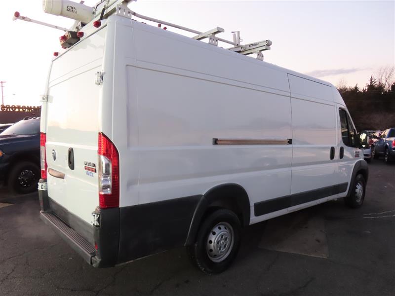 RAMPROMASTER CARGO VAN13