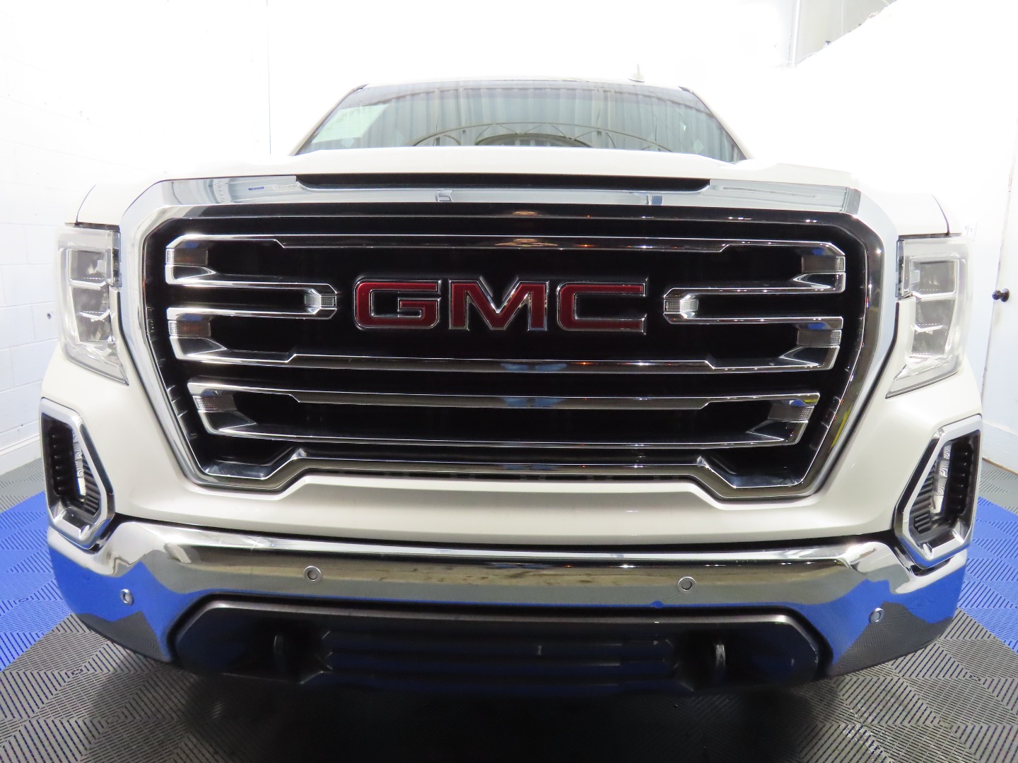 2021 GMC Sierra 1500 SLT photo 3