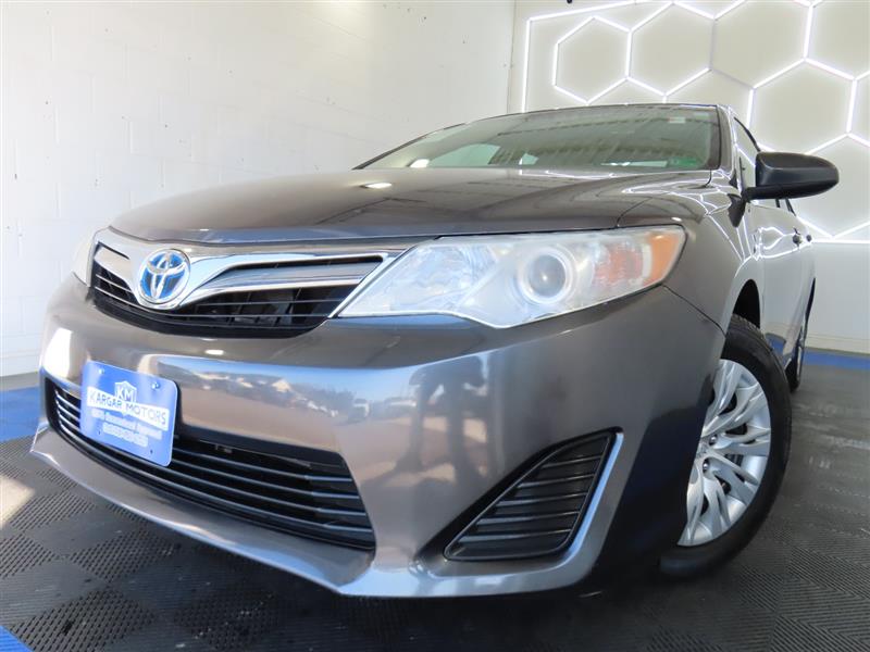 2014 TOYOTA CAMRY HYBRID LE