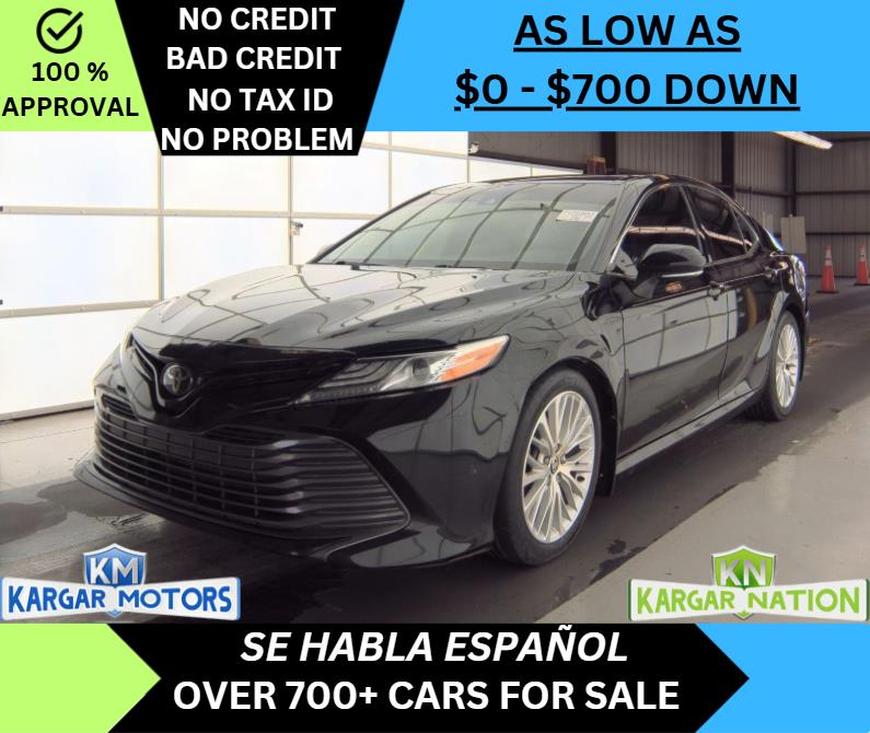 2020 TOYOTA CAMRY XLE