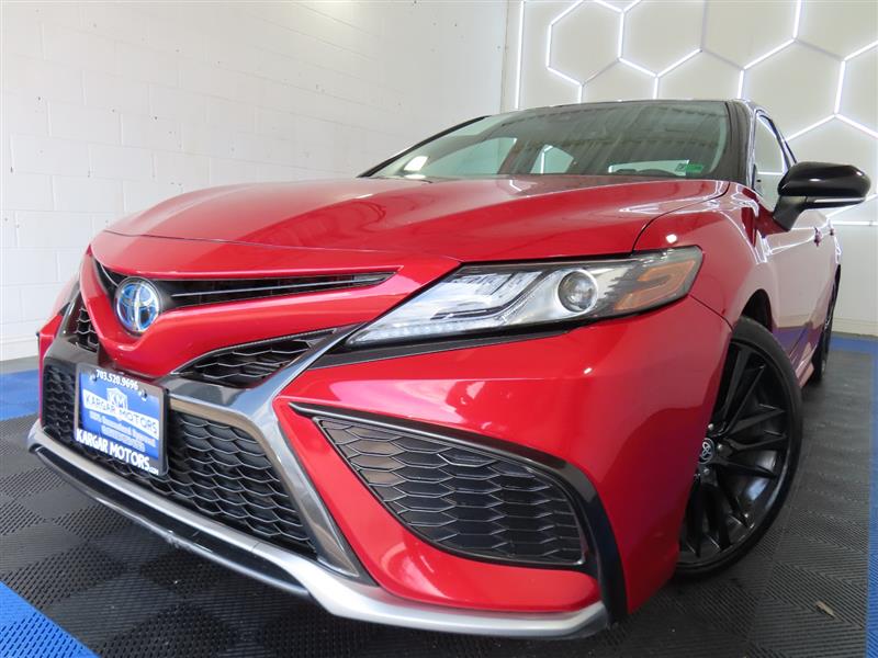 2022 TOYOTA CAMRY HYBRID XSE