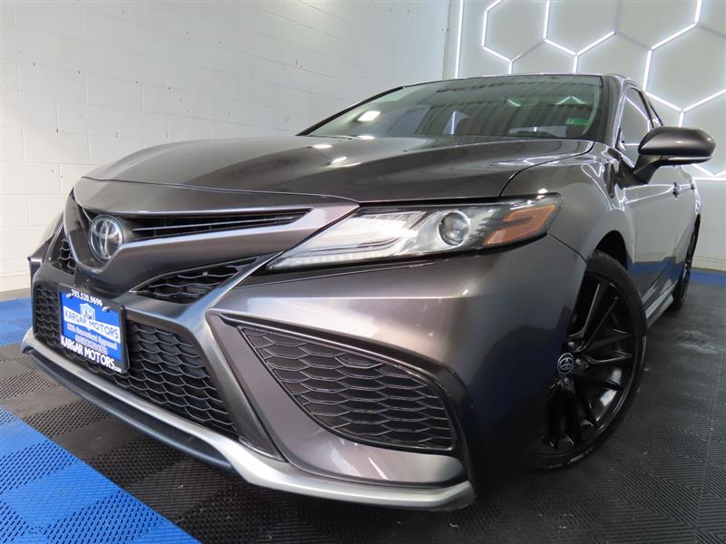 2021 TOYOTA CAMRY XSE