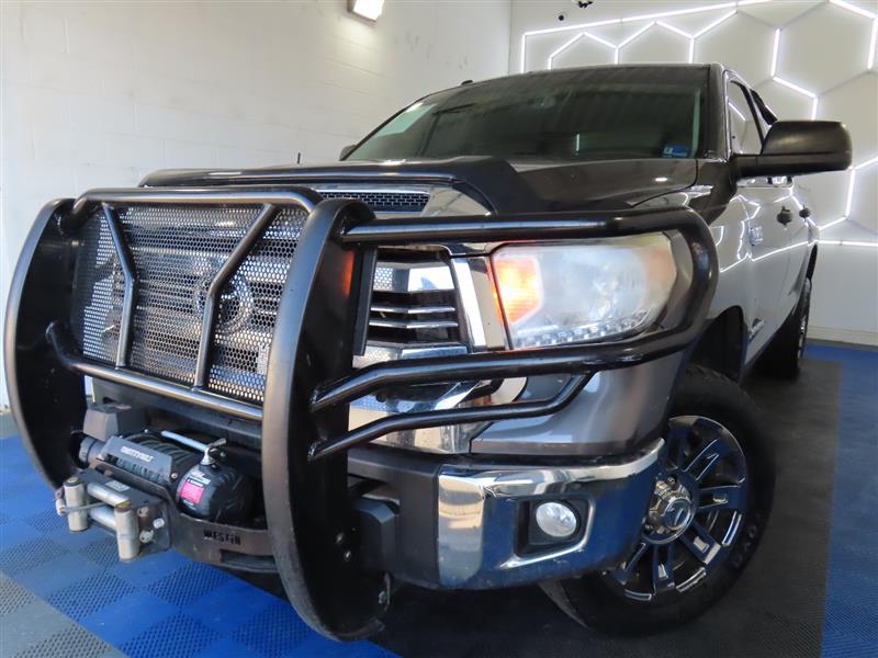 2016 TOYOTA TUNDRA SR5