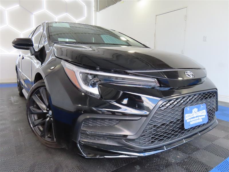 2023 Toyota Corolla SE photo 2