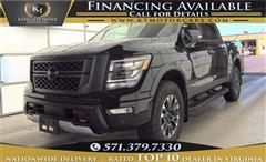 2024 NISSAN TITAN PRO-4X