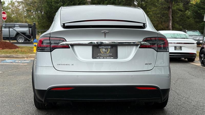 2017 Tesla Model X 90D photo 3