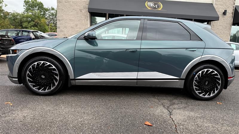2023 Hyundai Ioniq 5 Limited photo 2