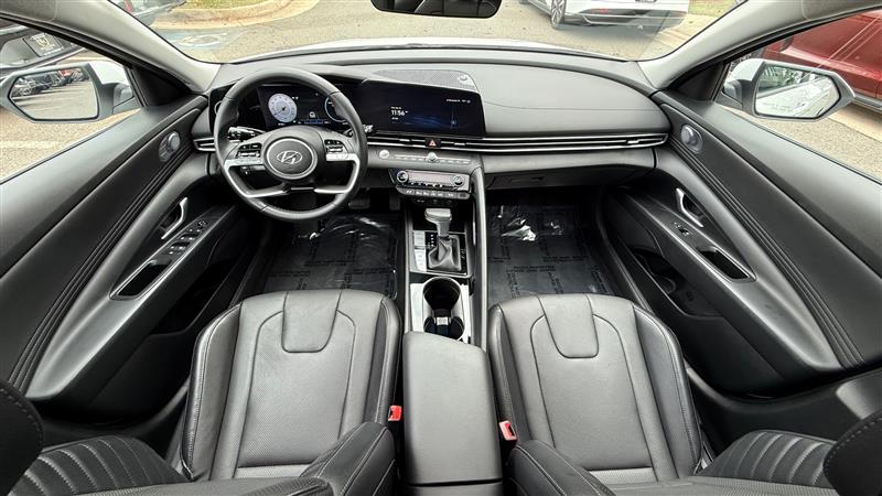 2023 Hyundai Elantra Hybrid Limited photo 17