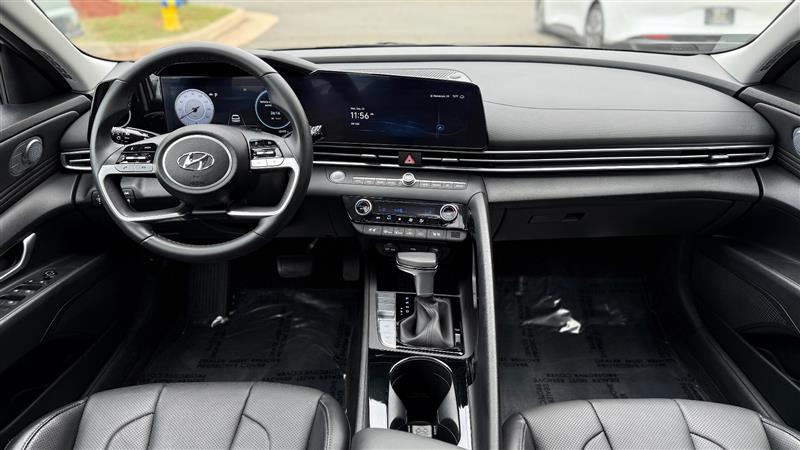 2023 Hyundai Elantra Hybrid Limited photo 18