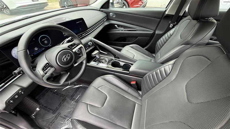 2023 Hyundai Elantra Hybrid Limited photo 9