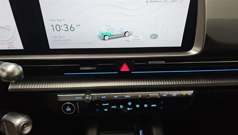 2023 Hyundai Ioniq 6 SEL photo 11