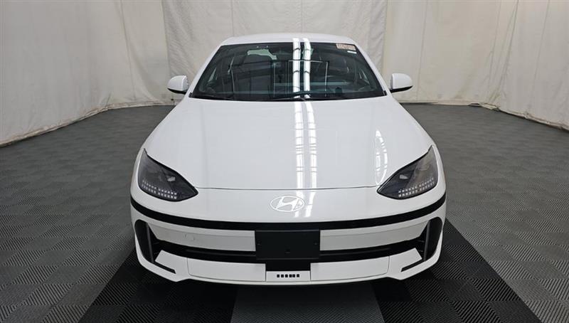 2023 Hyundai Ioniq 6 SEL photo 2