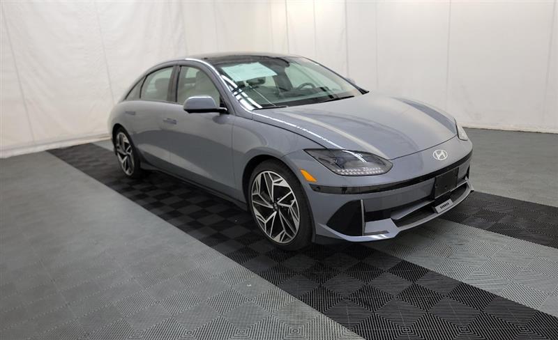 2023 Hyundai Ioniq 6 Limited photo 2