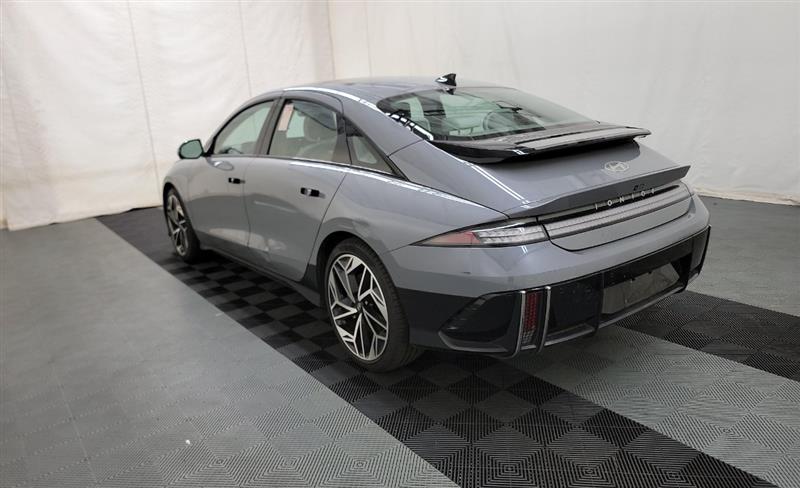 2023 Hyundai Ioniq 6 Limited photo 5