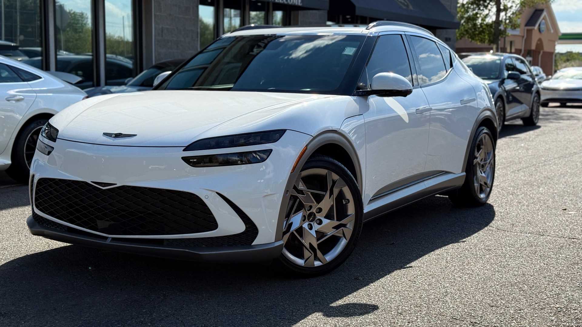 2023 GENESIS GV60