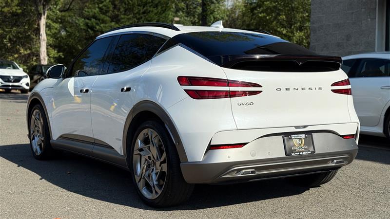 2023 Genesis GV60 Performance photo 4