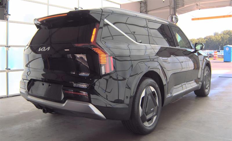 2024 Kia EV9 Land photo 3