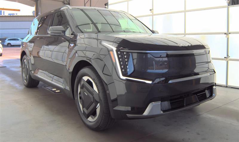 2024 Kia EV9 Land photo 2