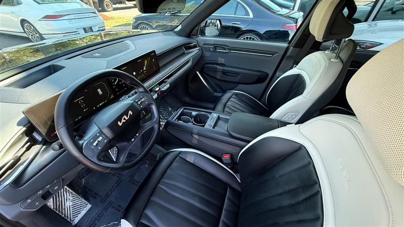 2024 Kia EV9 GT-Line photo 7